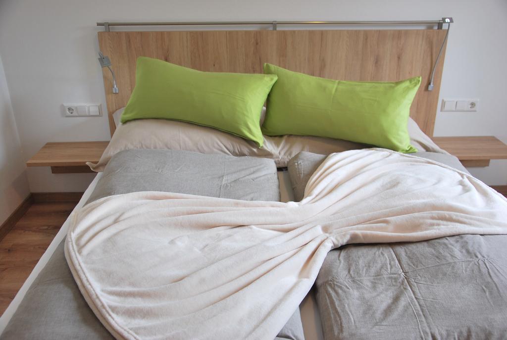 Haus Pflaum Apartment Dellach im Drautal ภายนอก รูปภาพ